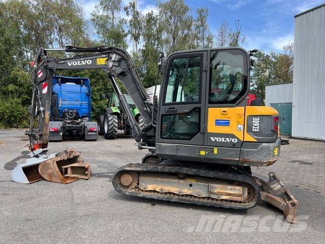 Volvo EC60E Klima Schwenkschaufel + 2 Löffel ZSA Мини-экскаваторы