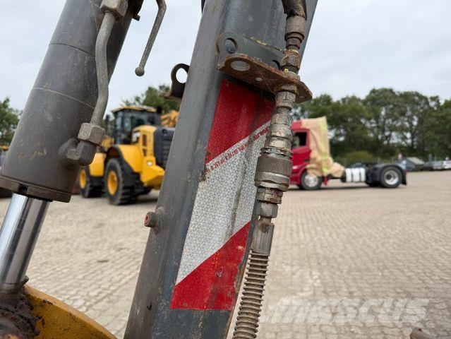Volvo ECR 25, mecha. S.W.S., Hydr. Grabenschaufel Mini bagri <7t
