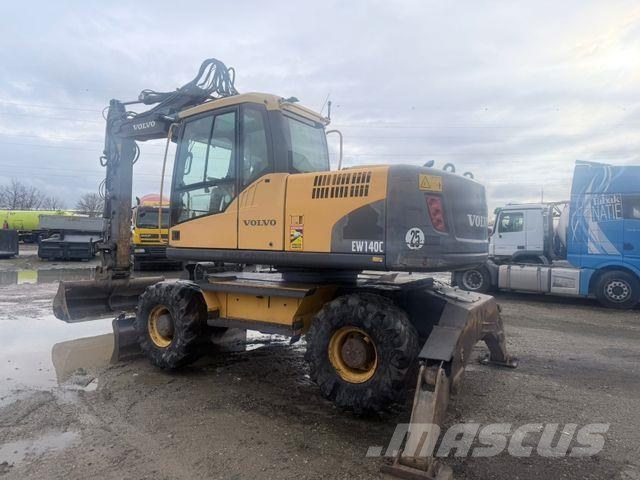 Volvo EW 140 C Baujahr 2010 Lastik tekerli ekskavatörler