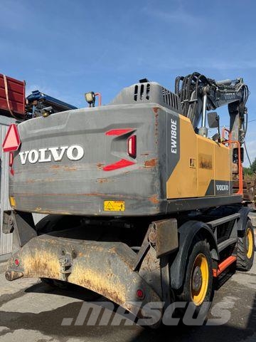 Volvo EW 180 E Mobilbagger