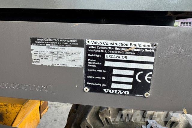 Volvo EW140 C 2x Schaufeln Oilquick Bouw - Overige