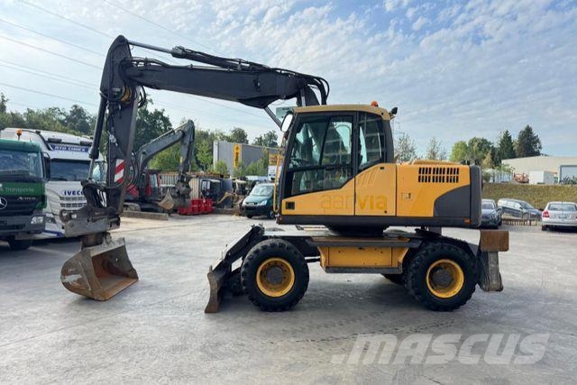 Volvo EW140 C 2x Schaufeln Oilquick Bouw - Overige