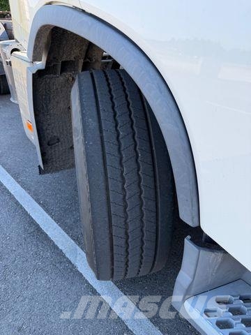 Volvo FAHRGEESTELL Pojazdy pod zabudowę