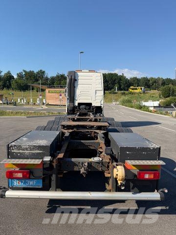 Volvo FAHRGEESTELL Chassis Cab trucks