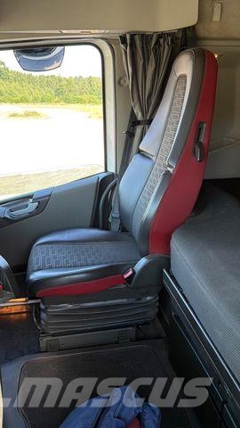 Volvo FAHRGEESTELL Chassis Cab trucks