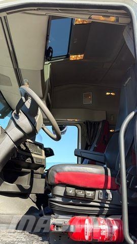 Volvo FAHRGEESTELL Chassis Cab trucks