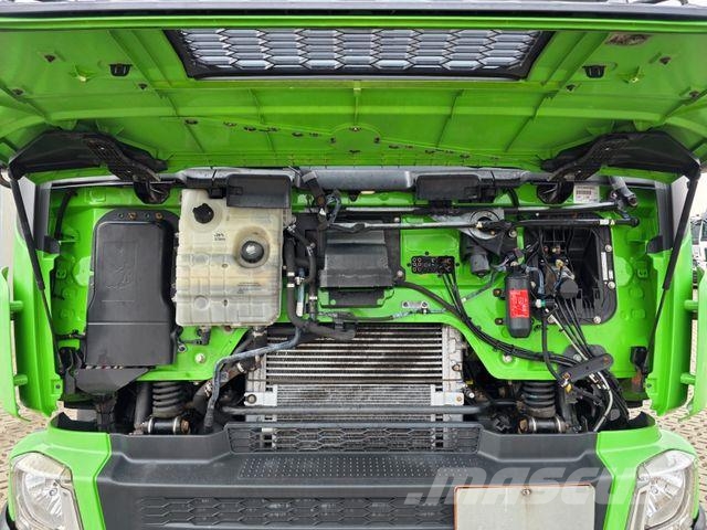 Volvo FE 320 / Ladebordwand Camiones caja cerrada