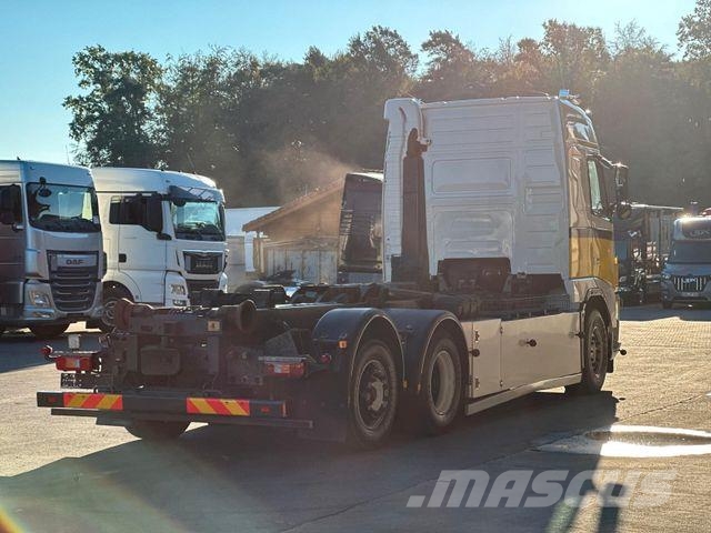 Volvo FH 440 6x2 BL Meiller Abrollkipper *verunfallt* 훅 리프트 트럭