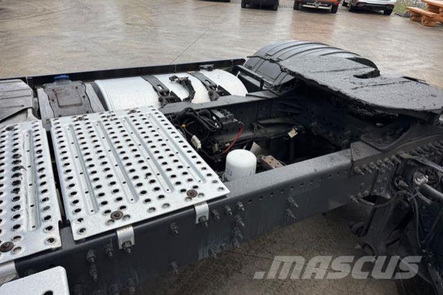 Volvo FH-460 4x2 Cavalos mecânicos