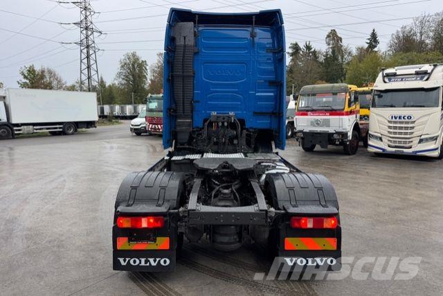 Volvo FH-460 4x2 Cavalos mecânicos