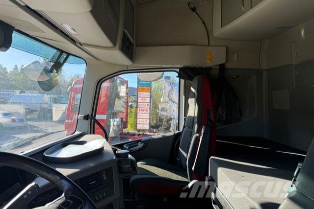 Volvo FH-460 4x2 LBW Kapellbil
