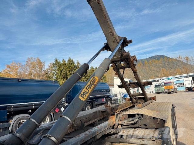 Volvo FH 460 6X2 Lift/gelenkt Palfinger T20 Treileri ar āķi