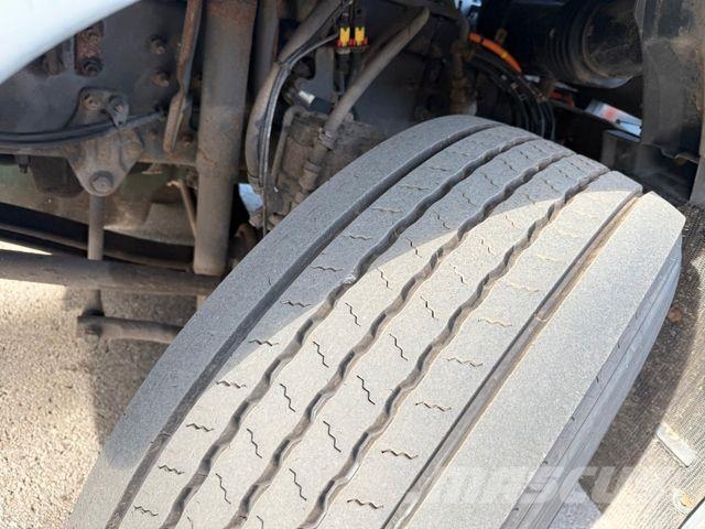 Volvo FH 460 6X2 Lift/gelenkt Palfinger T20 Treileri ar āķi