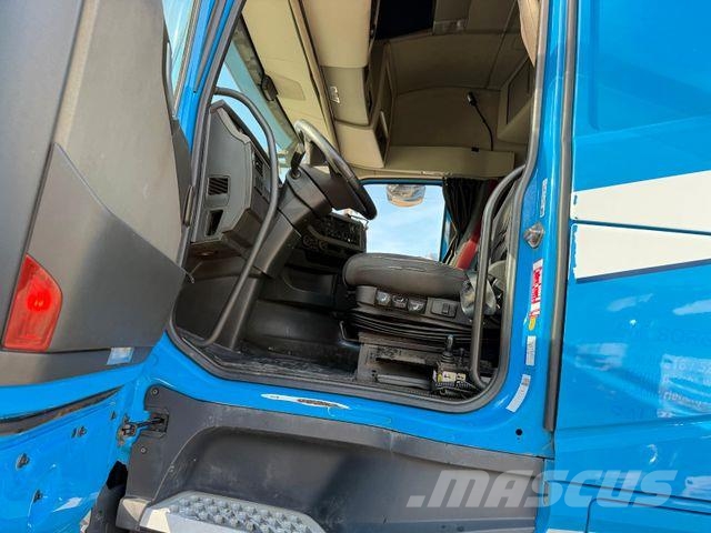 Volvo FH 460 6X2 Lift/gelenkt Palfinger T20 Treileri ar āķi