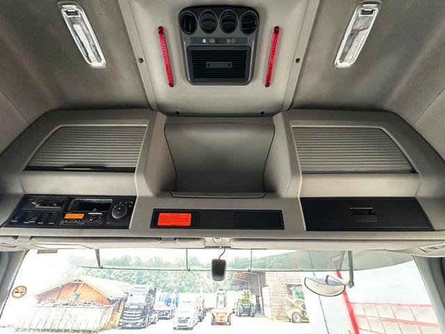 Volvo FH 460 6x2 LL EEV /ACC/NLA/LDW Fahrgestell شاحنات بمقصورة وهيكل