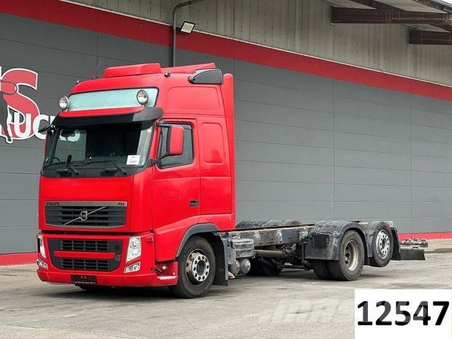 Volvo FH 460 6x2 LL EEV /ACC/NLA/LDW Fahrgestell شاحنات بمقصورة وهيكل