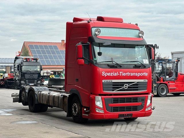 Volvo FH 460 6x2 LL EEV /ACC/NLA/LDW Fahrgestell شاحنات بمقصورة وهيكل