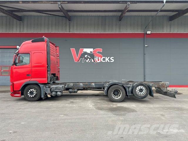 Volvo FH 460 6x2 LL EEV /ACC/NLA/LDW Fahrgestell شاحنات بمقصورة وهيكل