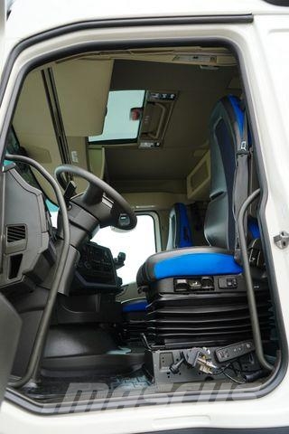 Volvo FH / 460 / EURO 6 / ACC / HYDRAULIKA / NISKI / N Naudoti vilkikai