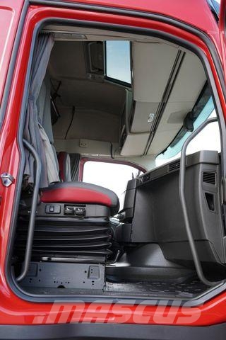 Volvo FH / 460 / EURO 6 / ACC / GLOBETROTTER Tegljači