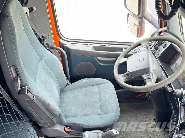 Volvo FH 460 * HIAB 377 E - 7 HIPRO + FUNK * 6x4 Camiones grúa