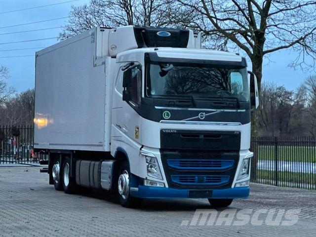 Volvo FH 460 Tiefkühlkoffer*2 Stück * Temperature controlled trucks