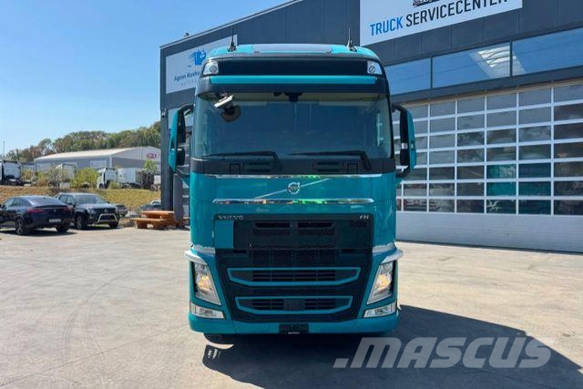 Volvo FH-460 XXL 2x Tanks 1200L Dragbilar