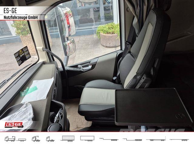Volvo FH 462 8x2R mit MKG HLK 761SHP a7 Camiones plataforma