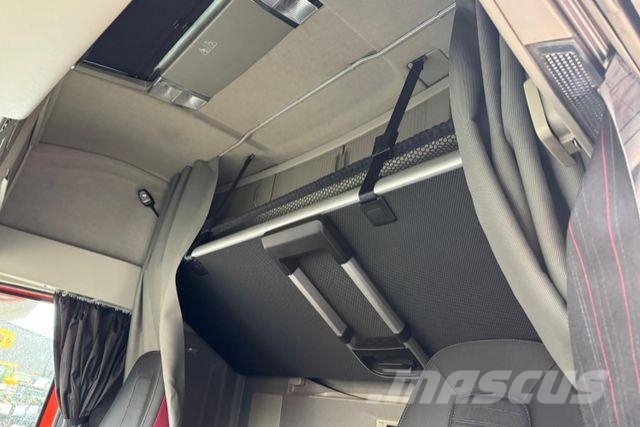 Volvo FH-500 4x2 3-Meter Innenhöhe Camión con caja abierta