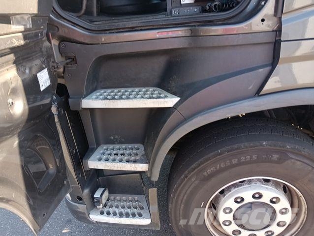 Volvo FH 500 4x4T X-Track BIG-Hydraulik Spoiler TÜVneu Sattelzugmaschinen