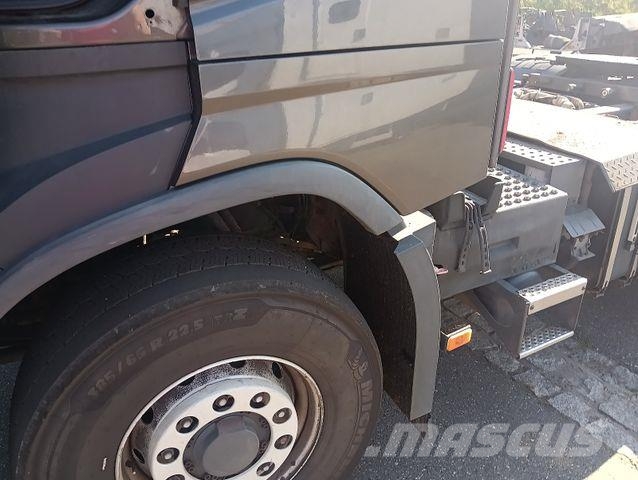 Volvo FH 500 4x4T X-Track BIG-Hydraulik Spoiler TÜVneu Sattelzugmaschinen