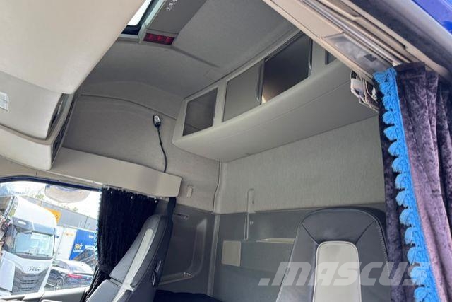Volvo FH-500 6x2 وحدات الجر