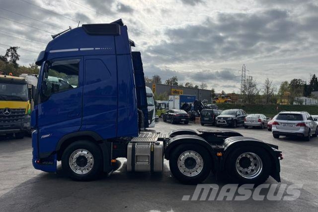 Volvo FH-500 6x2 وحدات الجر