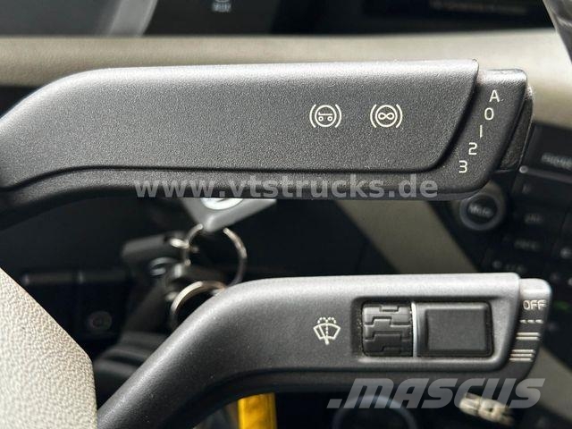 Volvo FH 500 6x2 Lenk-/Lift Volumen-SZM/Low-Liner Ťahače