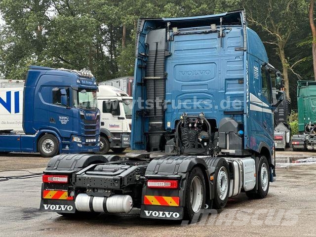 Volvo FH 500 6x2 Lenk-/Lift Volumen-SZM/Low-Liner Ťahače