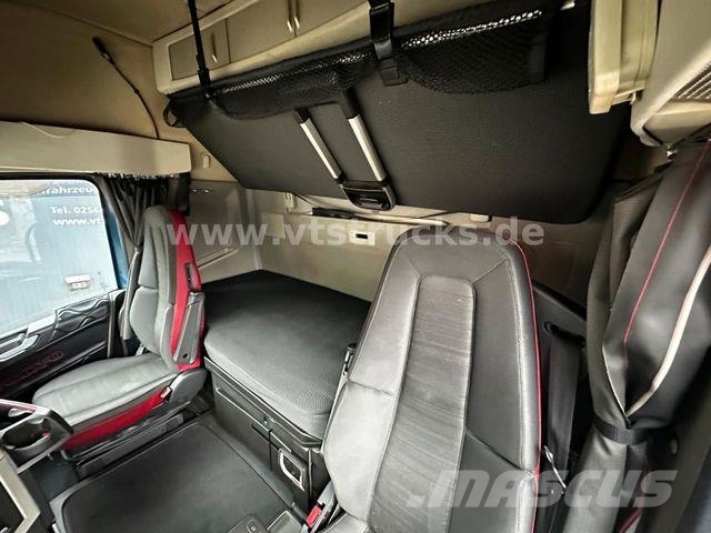 Volvo FH 500 6x2 Lenk-/Lift Volumen-SZM/Low-Liner Ťahače