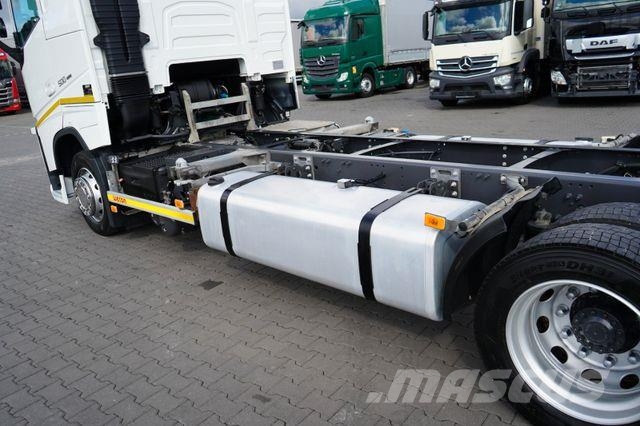 Volvo / FH / 500 / ACC / EURO 6 / BDF / MEGA / 7 Chassis met cabine