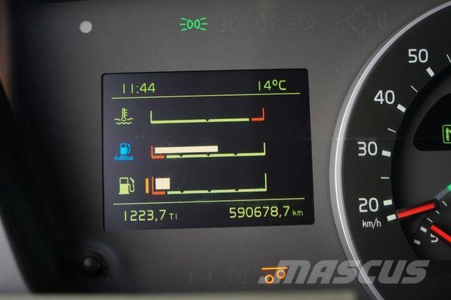 Volvo / FH / 500 / ACC / EURO 6 / BDF / MEGA / 7 Chassis met cabine