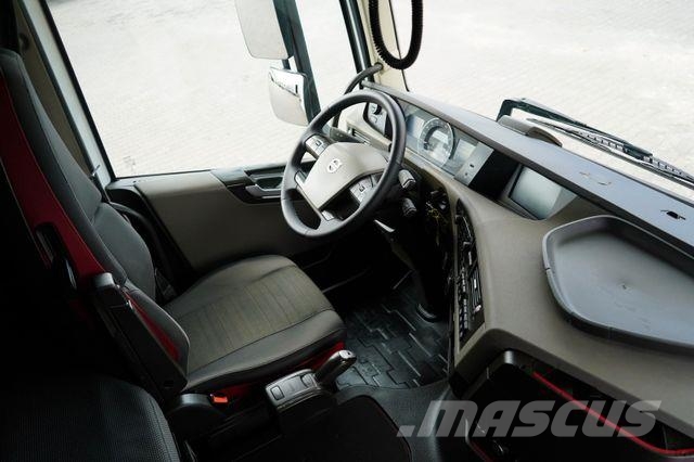 Volvo / FH / 500 / ACC / EURO 6 / BDF / MEGA / 7 Chassis met cabine