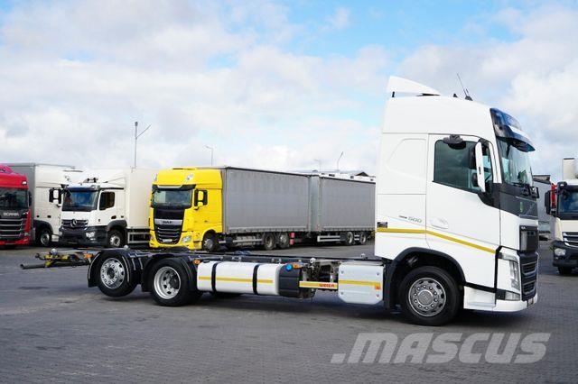 Volvo / FH / 500 / ACC / EURO 6 / BDF / MEGA / 7 Chassis met cabine