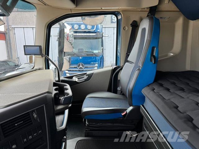 Volvo FH 500 * GLOBETROTTER XL * VER. SATTEL*STANDKLMA Vilcēji