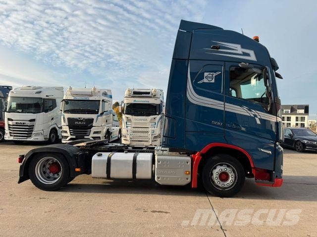 Volvo FH 500 * GLOBETROTTER XL * VER. SATTEL*STANDKLMA Nyergesvontatók