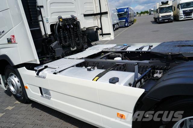Volvo FH / 500 / I SAVE / XL / EURO 6 / ACC / I - CO Vetopöytäautot