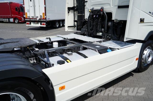 Volvo FH / 500 / I SAVE / XL / EURO 6 / ACC / I - CO Vetopöytäautot