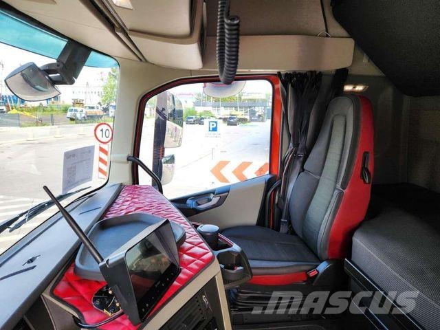 Volvo FH 540 6x2 HMF 5020-K6 Fly Jib Tractor 5th whee Nosturiautot