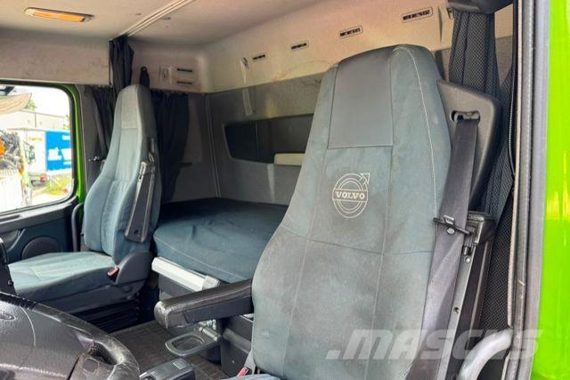 Volvo FH-540 6x2 LIV L160Z その他トラック