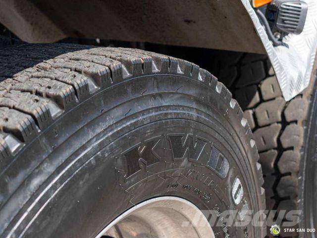 Volvo FH 540 8x2 PALFINGER PK 65002 SH Fly Jib Crane Camiones grúa