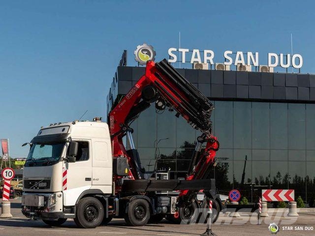 Volvo FH 540 8x4 Fassi F1300RA.2.28 Crane Fly Jib Vetopöytäautot