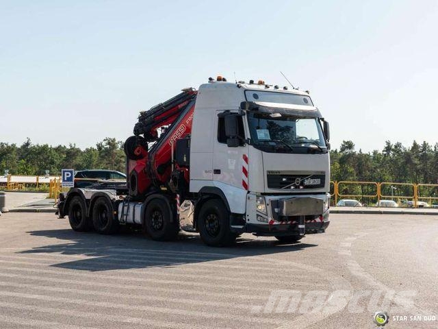 Volvo FH 540 8x4 Fassi F1300RA.2.28 Crane Fly Jib Vetopöytäautot