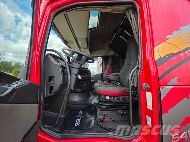 Volvo FH 540 | Retarder / 8 x 4 Vetopöytäautot
